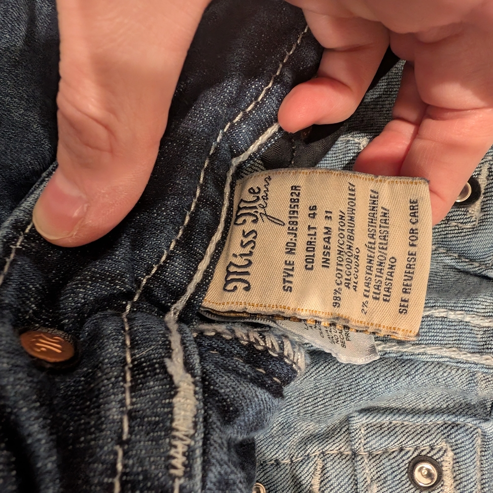 Miss Me Jeans - Picture 5 of 6